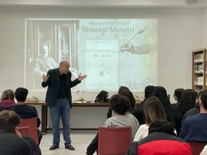 Studenti e Simone Maretti